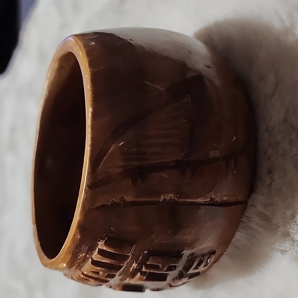 VINTAGE TIKI WOOD HAWAIIAN  GOBLET HAND CARVED. - Picture 3 of 5